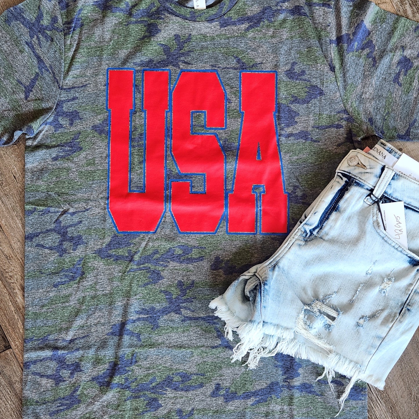 USA Camoflage Graphic Tee